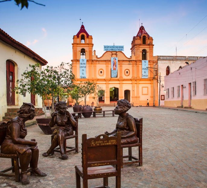 Plaza San Juan de Dios, Camagüey, Cuba